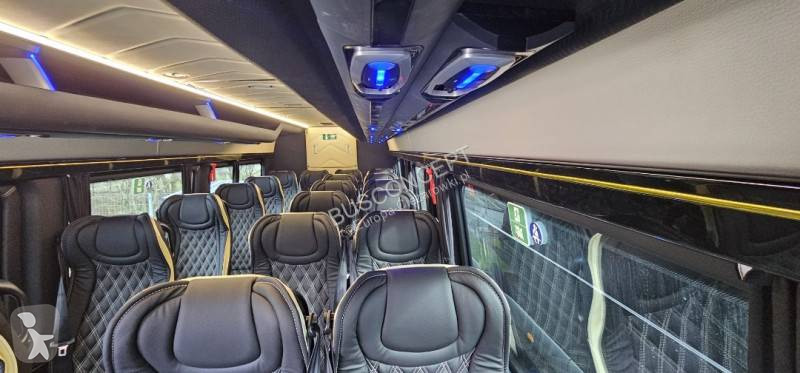 Autobus Mercedes 519 cdi  19+1+1 on stock