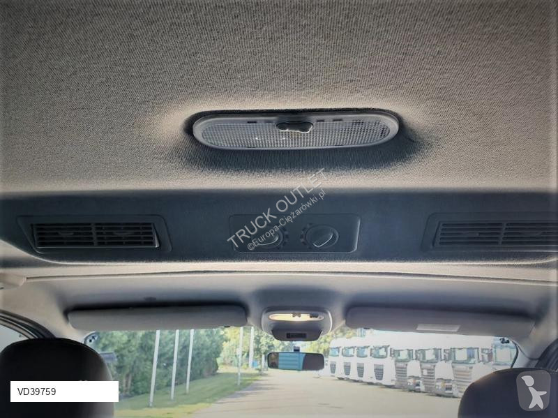 Véhicule utilitaire Opel VIVARO