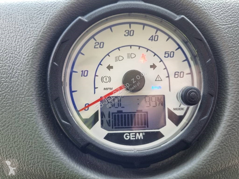 Autobuz  GEM E4 Electric 4x2 VEHICLE ELECTRIC...