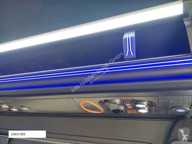 Buss Mercedes 519 AHK