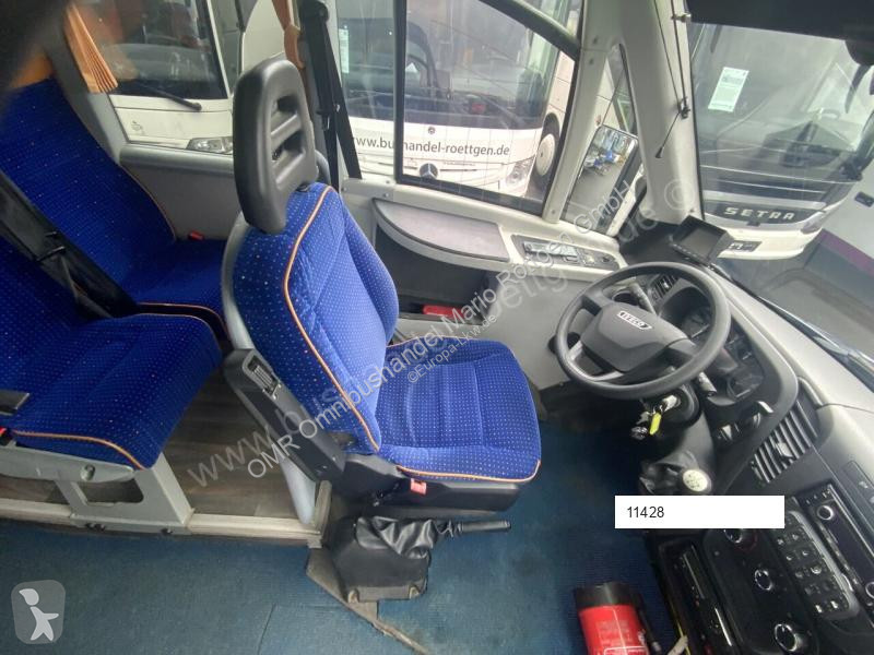 باص Iveco 70C17