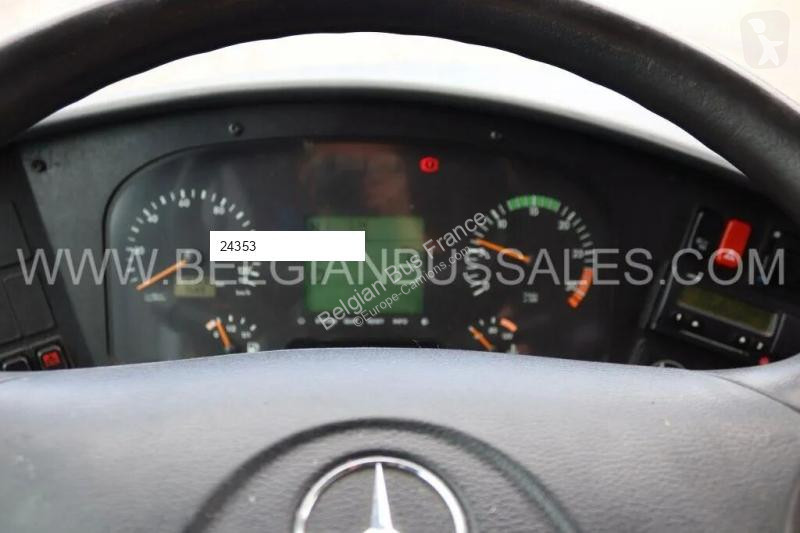 باص Mercedes ME / 13.0m / Lift / Manual / AIRCO...