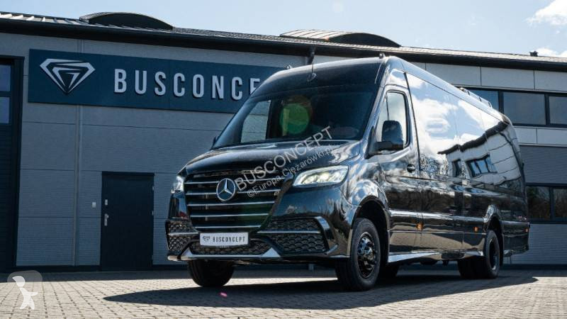 Camioneta Mercedes 519 cdi 21 tourist