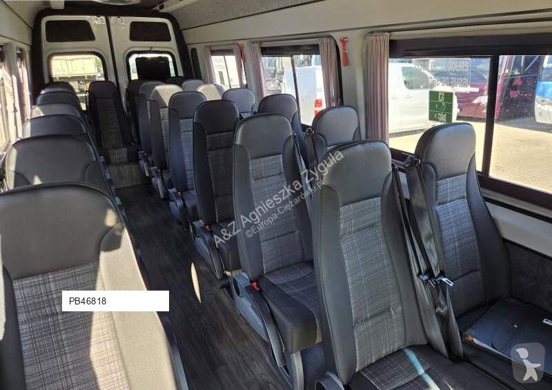 Autobus Mercedes 516