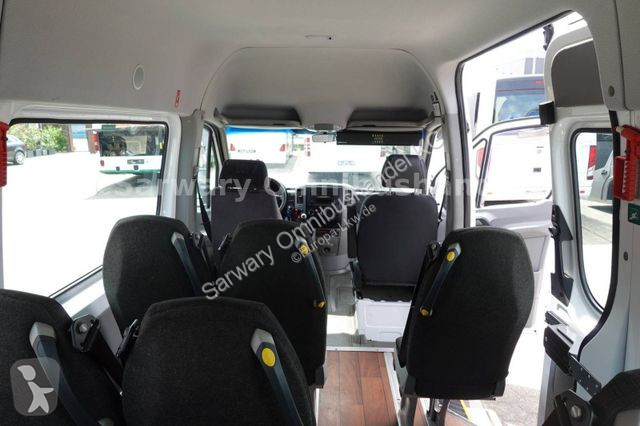 Autobuz Mercedes 513...