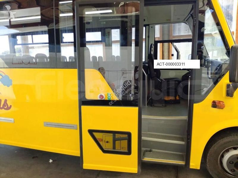 Autobus Iveco Indcar