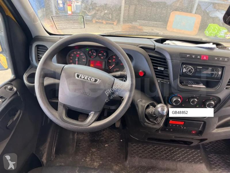 حافلة Iveco Daily