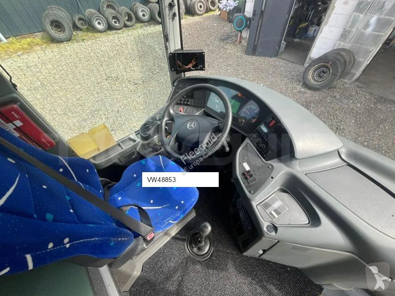 باص Mercedes