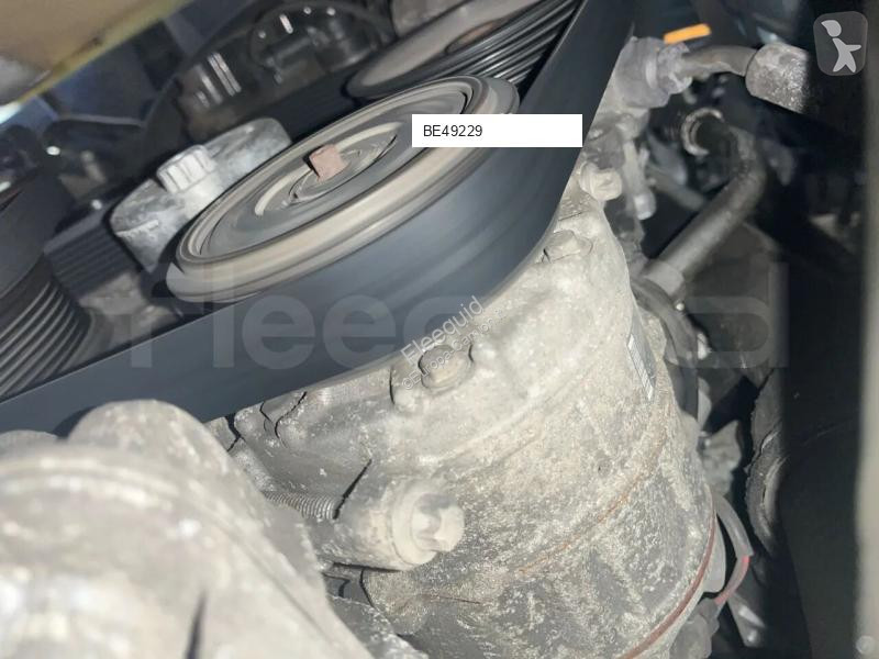 باص Mercedes
