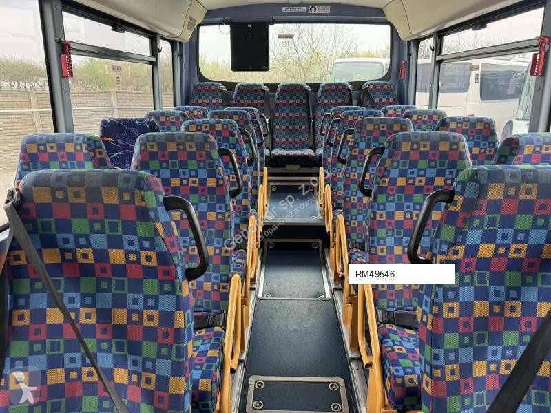باص Irisbus