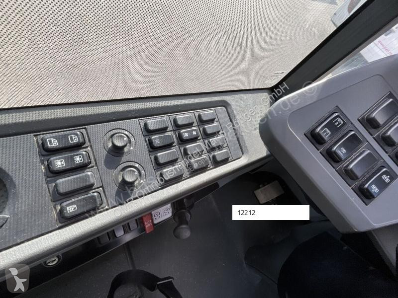 باص Mercedes O 530