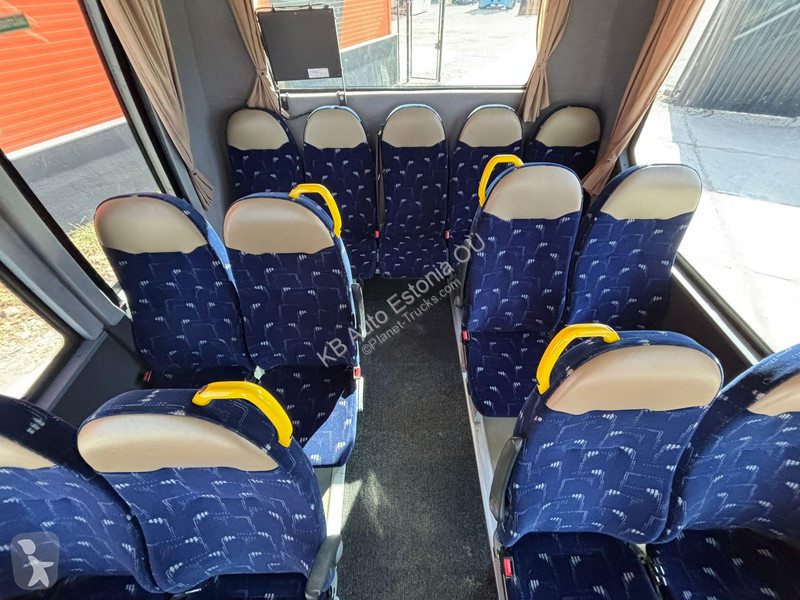 Furgoneta Iveco Rosero 23 SEATS / AC /...