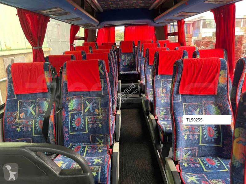 باص  Caetano Optimo