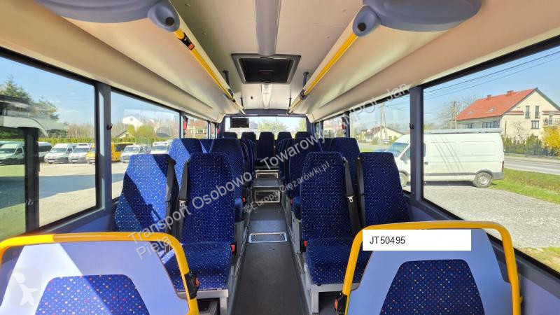 باص Irisbus