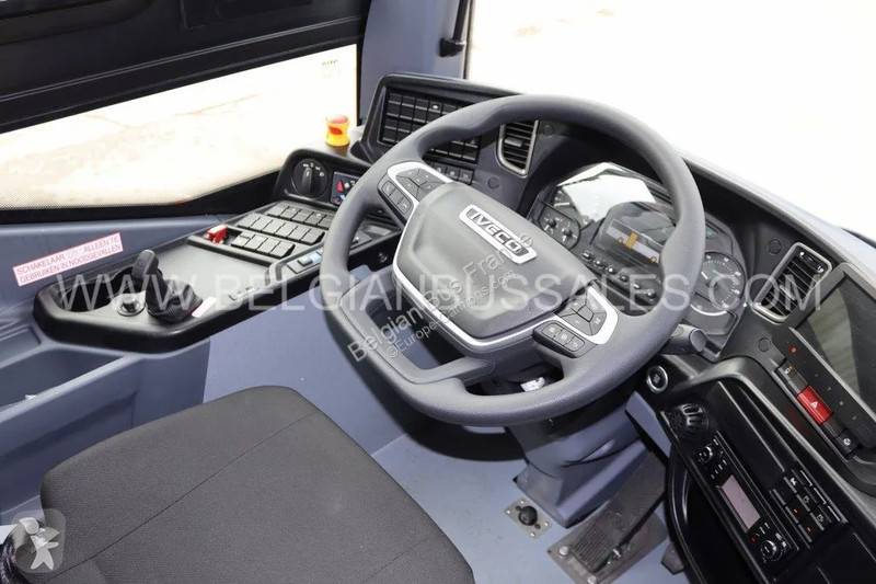 باص Iveco 12m Pop / Double middle door / Lift /...