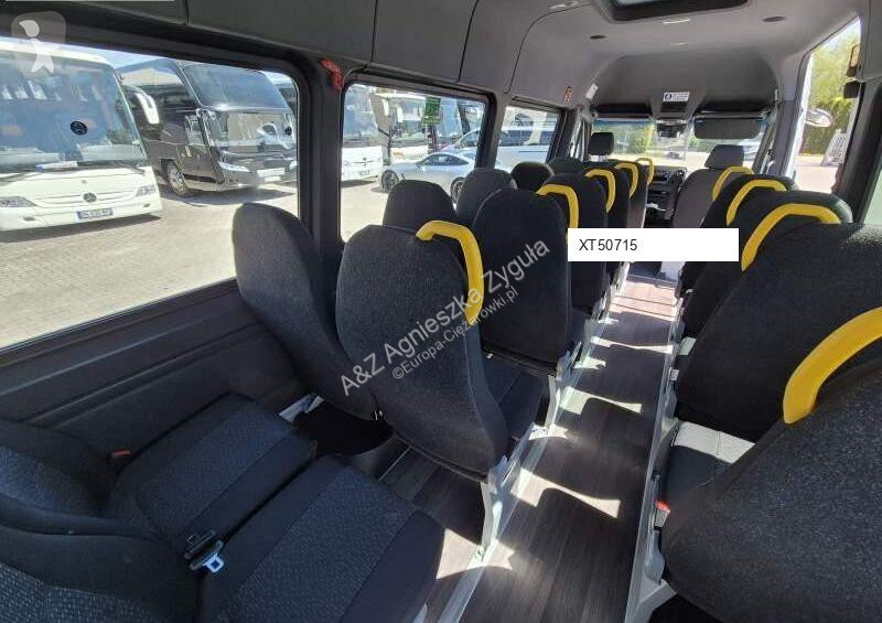 باص Mercedes SPRINTER TRANSFER