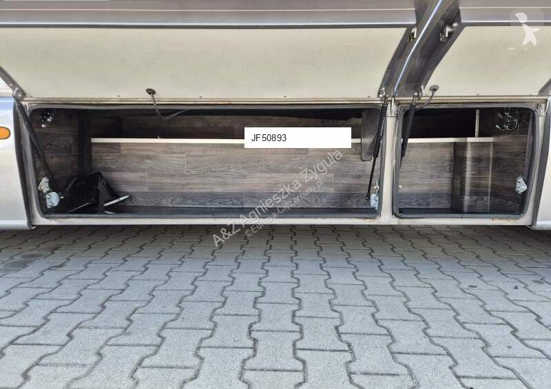 باص Mercedes SPRINTER 519