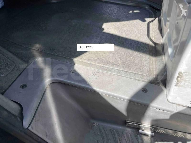 باص Mercedes
