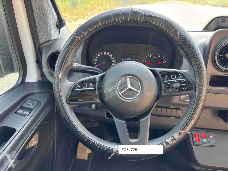 Véhicule utilitaire Mercedes