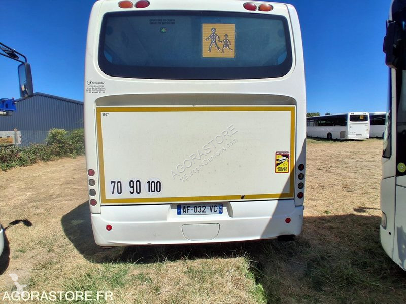 باص Irisbus RECREO