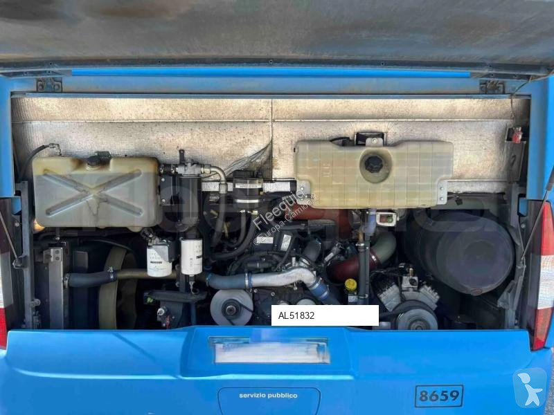 باص Iveco