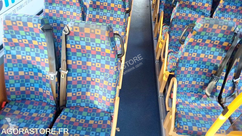 Autobús Irisbus RECREO
