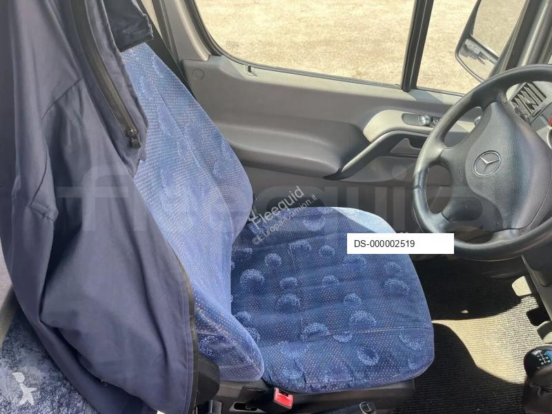 Autobús Mercedes