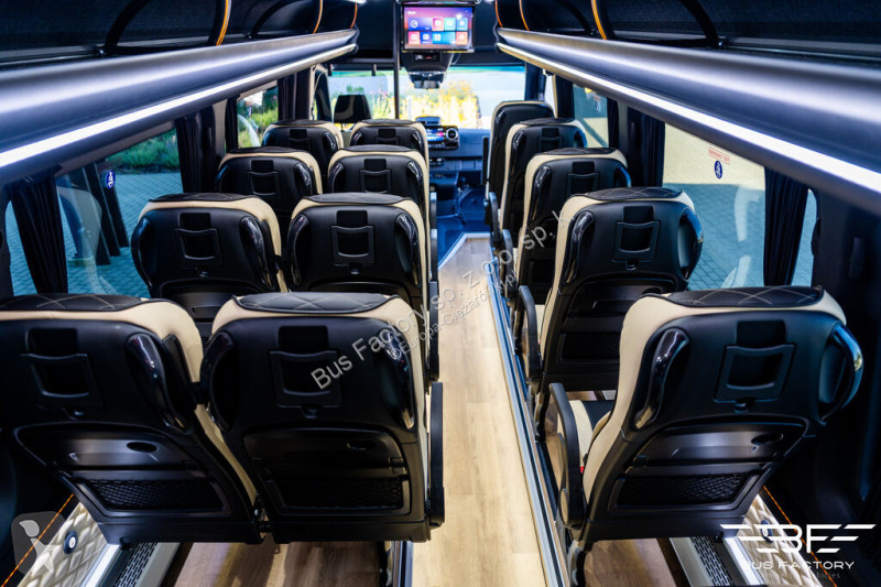 Véhicule utilitaire Mercedes SPRINTER 519 XXL,...