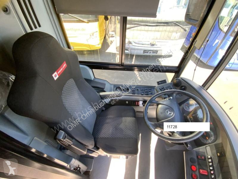 Autobussen Mercedes O 530