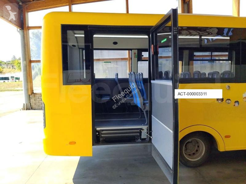 Autobus Iveco Indcar