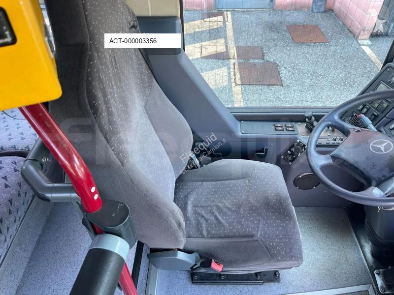 Autobussen Mercedes