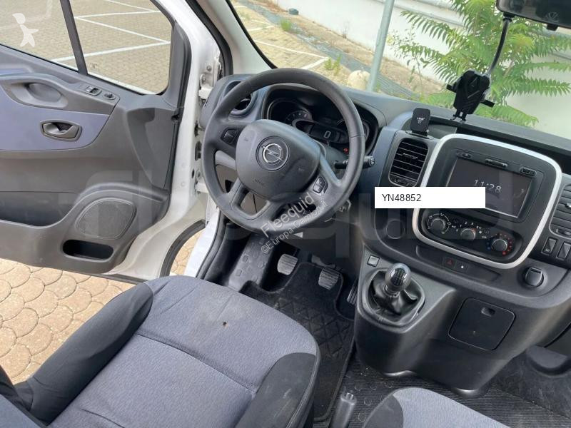 باص Opel