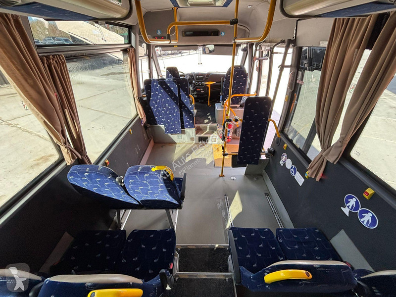 Furgoneta Iveco Rosero 23 SEATS / AC /...
