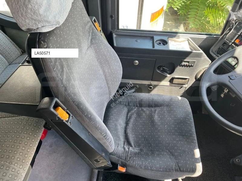 Pullman Setra S328