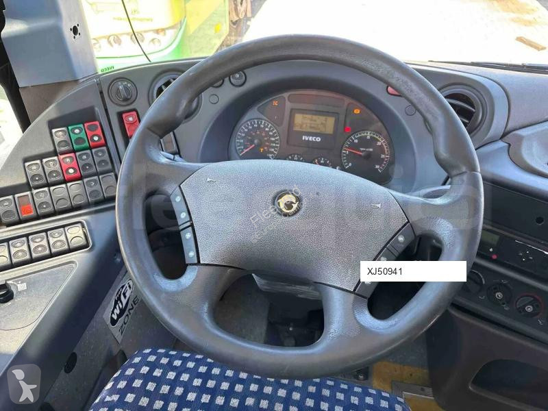 باص Iveco