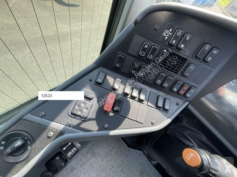 باص Setra S 415 LE Business