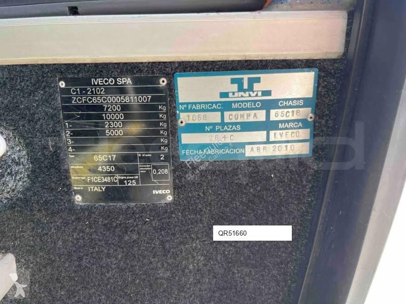 باص Iveco Unvi Compa