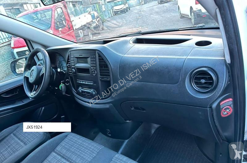 Autobús Mercedes