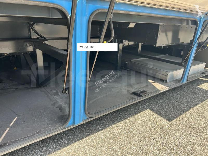 باص Iveco
