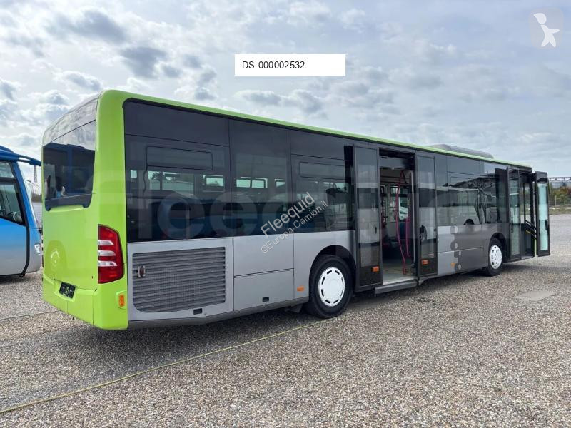 Autobús Mercedes