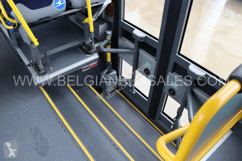 Autobús Mercedes ME / 12,98m / Lift