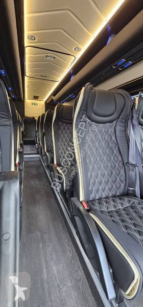 Autobus Mercedes 519 cdi  19+1+1 on stock