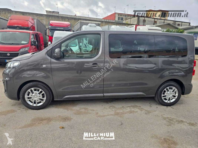 Furgoneta Opel LIFE 9 POSTI 2020