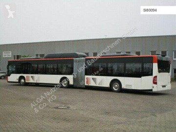 Autobús Mercedes