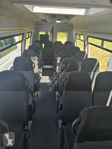 Furgoneta Iveco 22+1