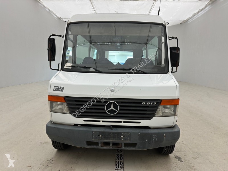 Furgoneta Mercedes 813