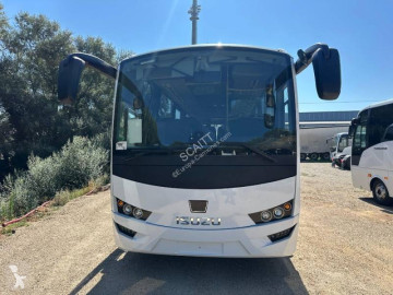Autobús interurbano Isuzu nuevo