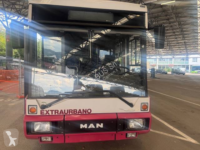 Autobuz MAN 11.220/3 HOCL DE SIMON