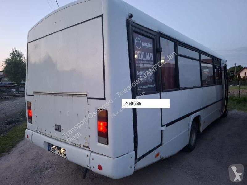 Autobussen Mercedes VARIO 810