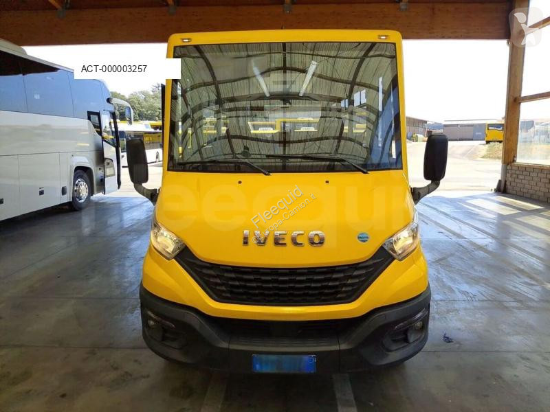 Autobus Iveco Indcar